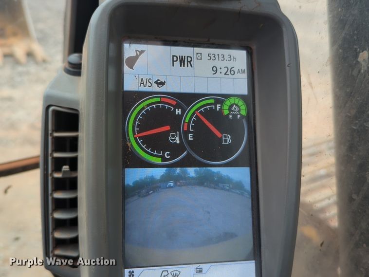 image for item NZ9562 2018 John Deere 210G LC excavator