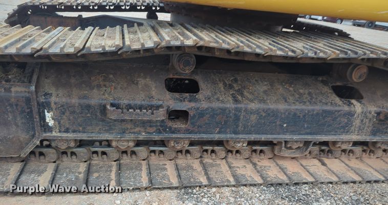 image for item NZ9562 2018 John Deere 210G LC excavator