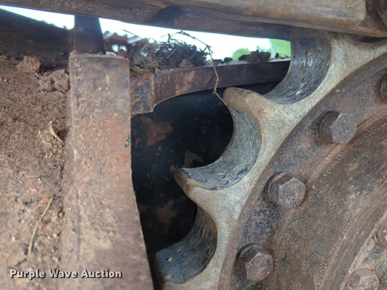 image for item NZ9562 2018 John Deere 210G LC excavator