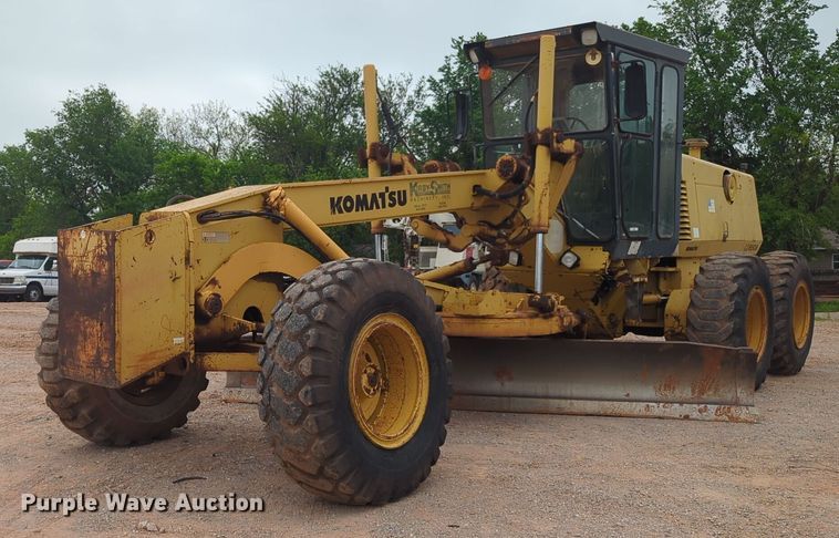 image for item NZ9563 1995 Komatsu GD650A-2 motor grader