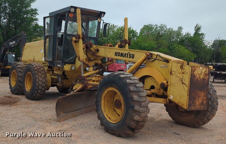 image for item NZ9563 1995 Komatsu GD650A-2 motor grader