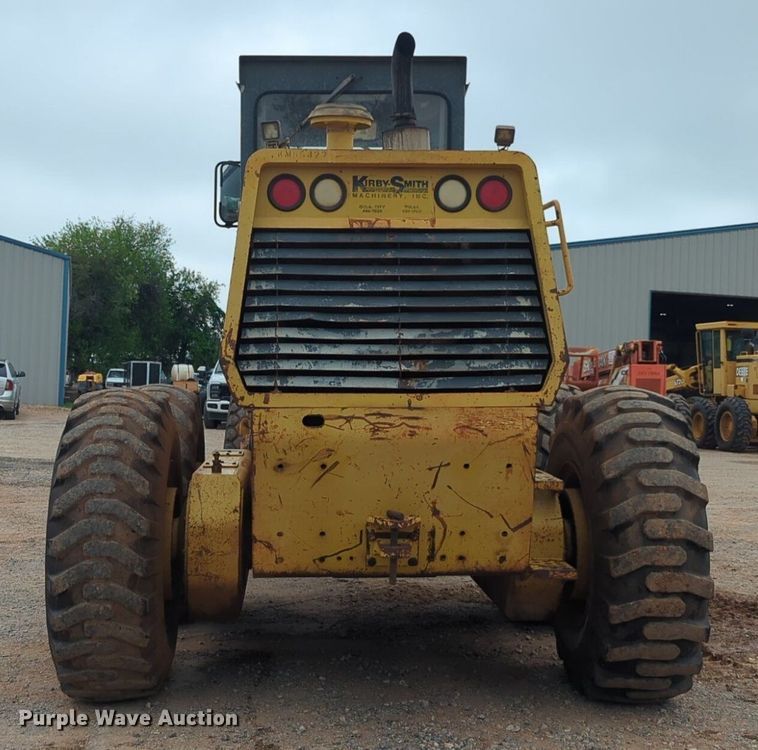 image for item NZ9563 1995 Komatsu GD650A-2 motor grader