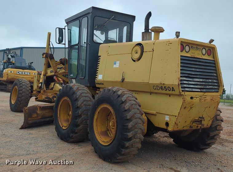 image for item NZ9563 1995 Komatsu GD650A-2 motor grader