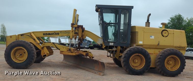 image for item NZ9563 1995 Komatsu GD650A-2 motor grader