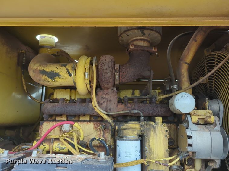 image for item NZ9563 1995 Komatsu GD650A-2 motor grader