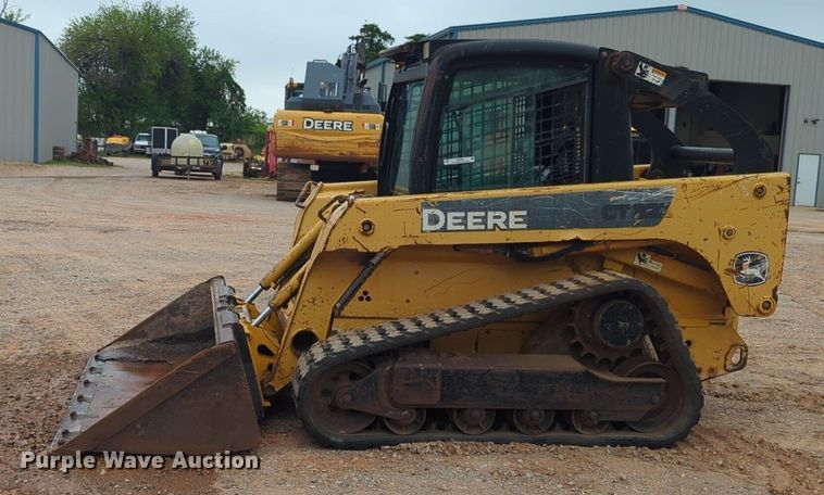 image for item NZ9564 John Deere  CT322 tracked skid steer loader