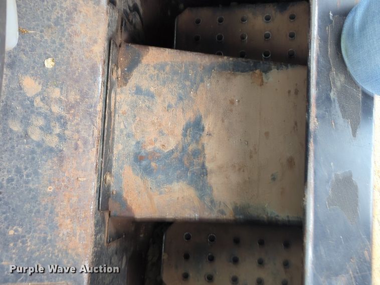 image for item NZ9564 John Deere  CT322 tracked skid steer loader