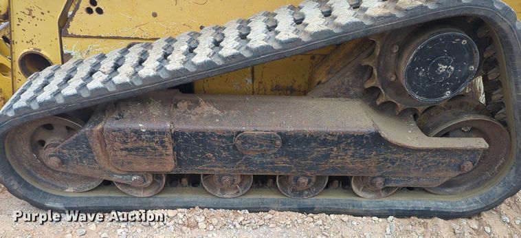 image for item NZ9564 John Deere  CT322 tracked skid steer loader