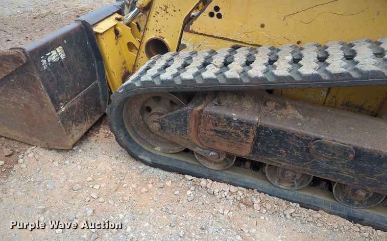 image for item NZ9564 John Deere  CT322 tracked skid steer loader