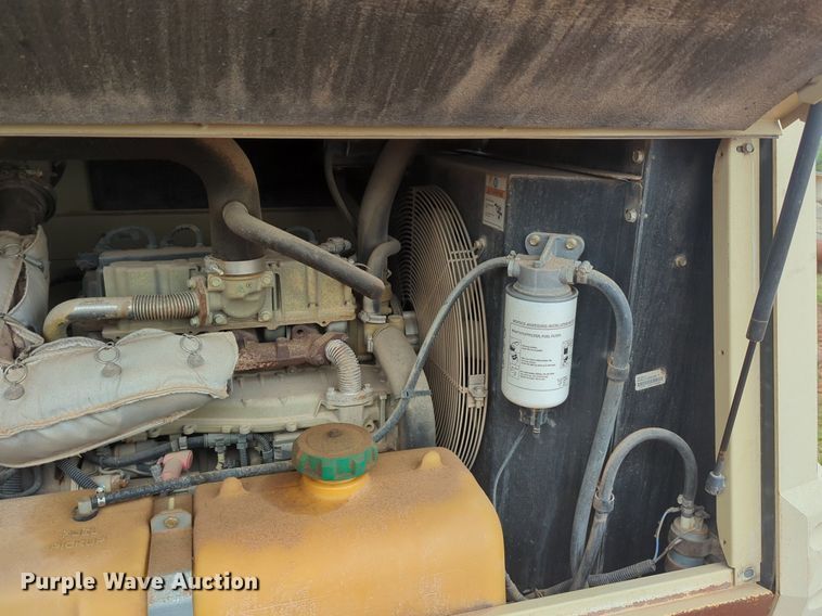 image for item NZ9566 Doosan 9950 air compressor