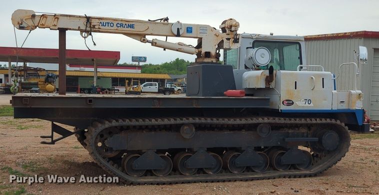 image for item NZ9569 IHI IC70-2 track carrier