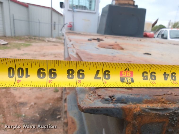 image for item NZ9569 IHI IC70-2 track carrier