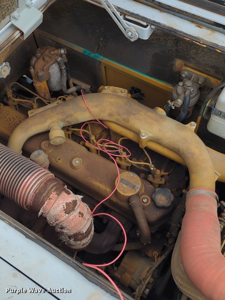 image for item NZ9569 IHI IC70-2 track carrier