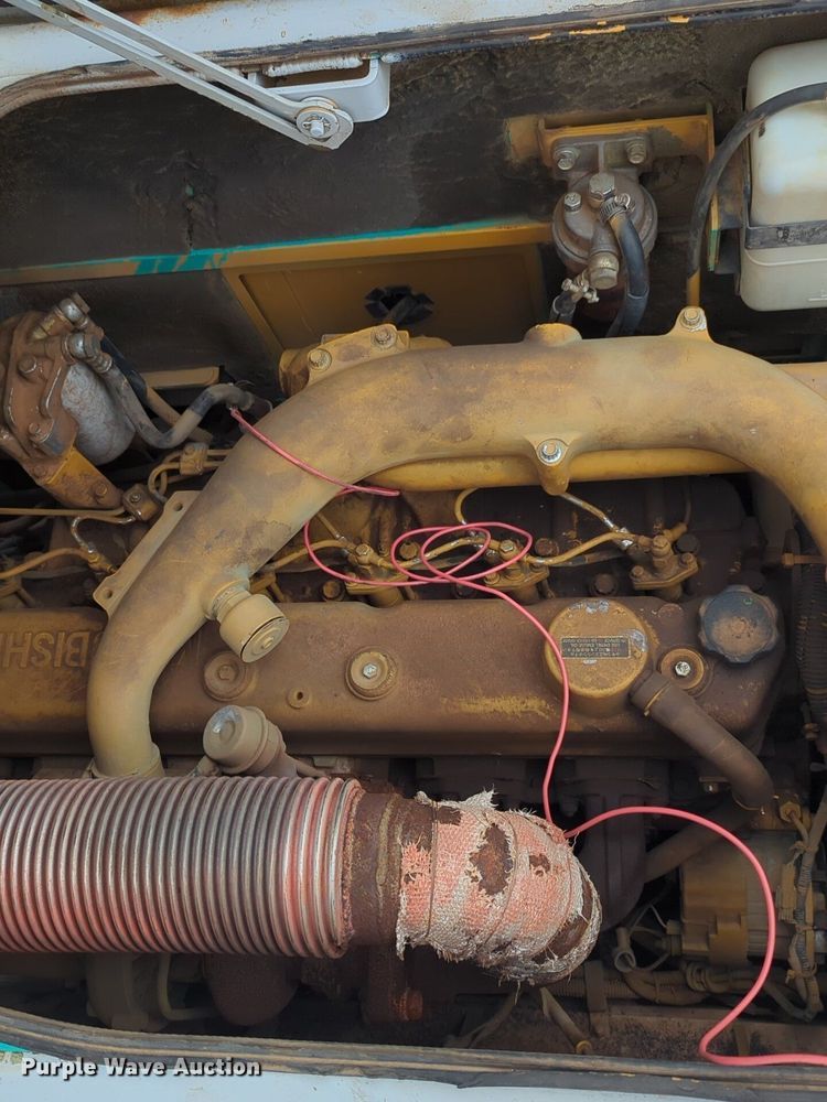 image for item NZ9569 IHI IC70-2 track carrier