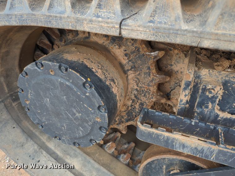 image for item NZ9569 IHI IC70-2 track carrier