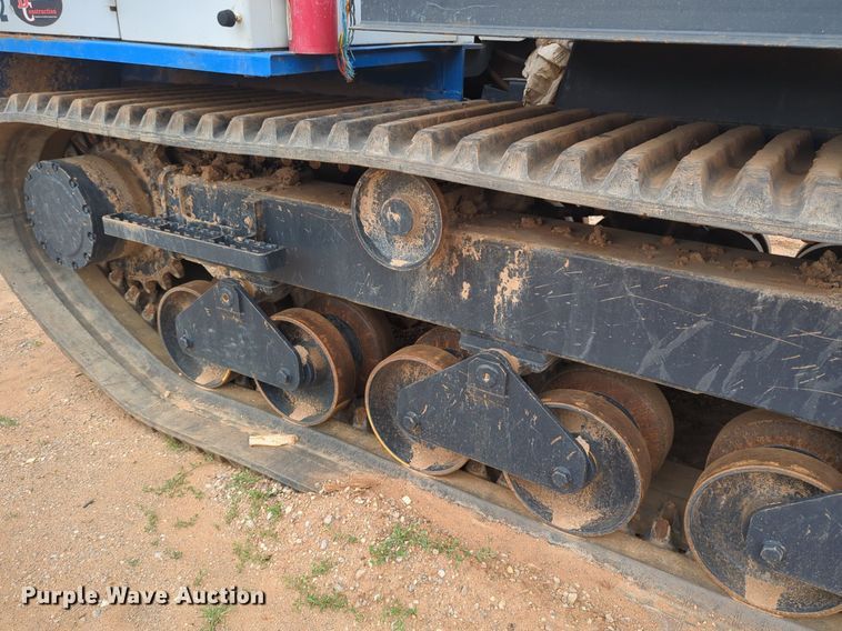 image for item NZ9569 IHI IC70-2 track carrier