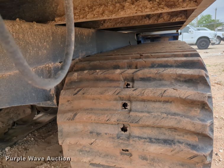 image for item NZ9569 IHI IC70-2 track carrier