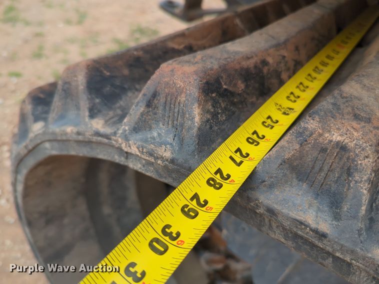 image for item NZ9569 IHI IC70-2 track carrier