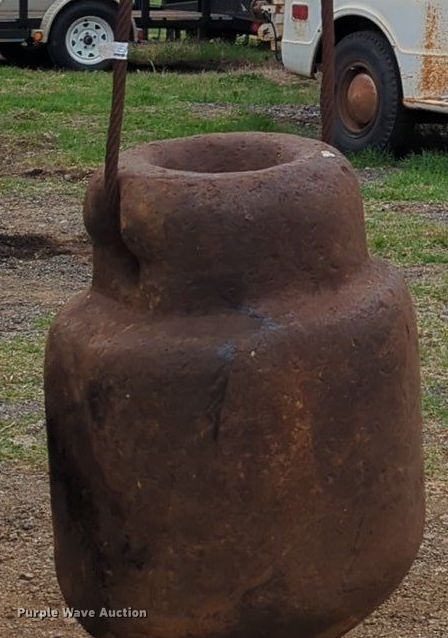 image for item NZ9605 Wrecking ball