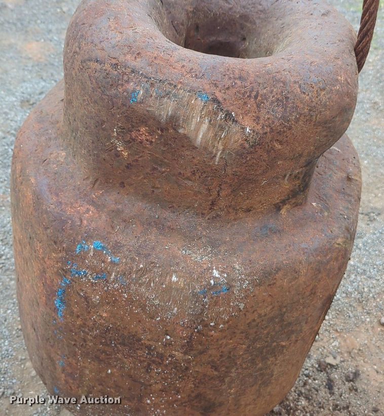 image for item NZ9605 Wrecking ball