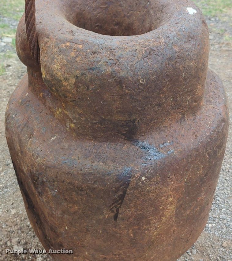 image for item NZ9605 Wrecking ball