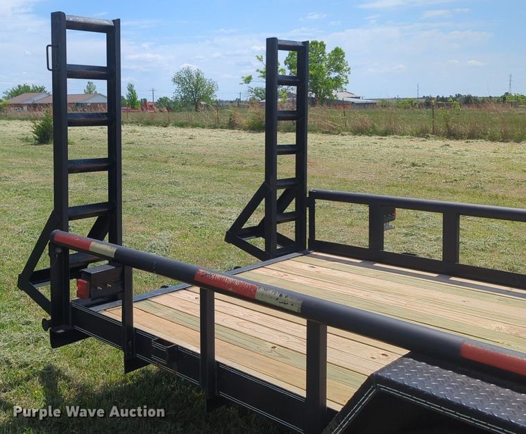 image for item NZ9631 2023 Texas Bragg equipment trailer