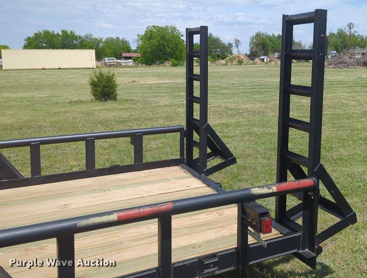 image for item NZ9631 2023 Texas Bragg equipment trailer