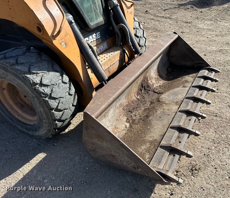 image for item OE9066 2012 Case SR250 skid steer loader