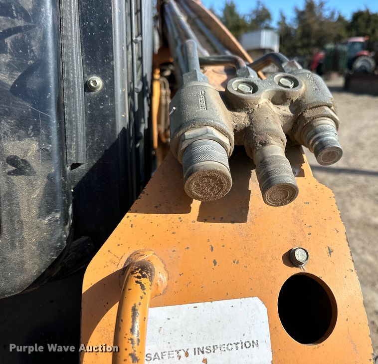 image for item OE9066 2012 Case SR250 skid steer loader