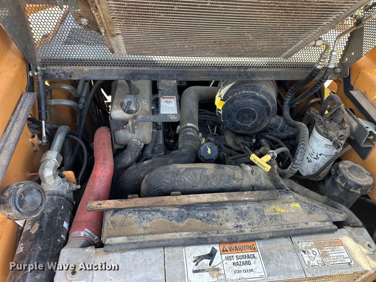 image for item OE9066 2012 Case SR250 skid steer loader