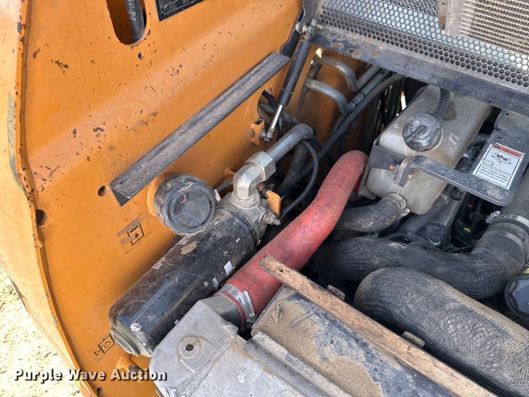image for item OE9066 2012 Case SR250 skid steer loader