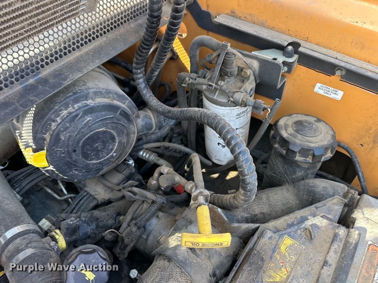 image for item OE9066 2012 Case SR250 skid steer loader