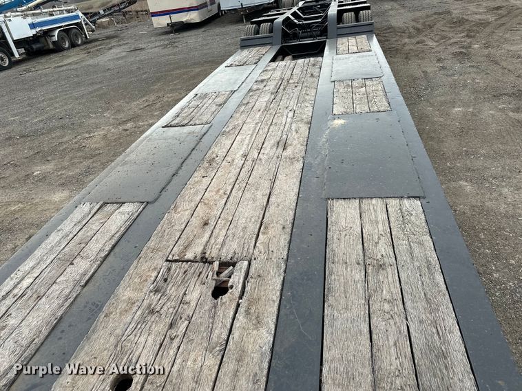 image for item OF9334 2008 Cheater XL120 HDC lowboy equipment trailer