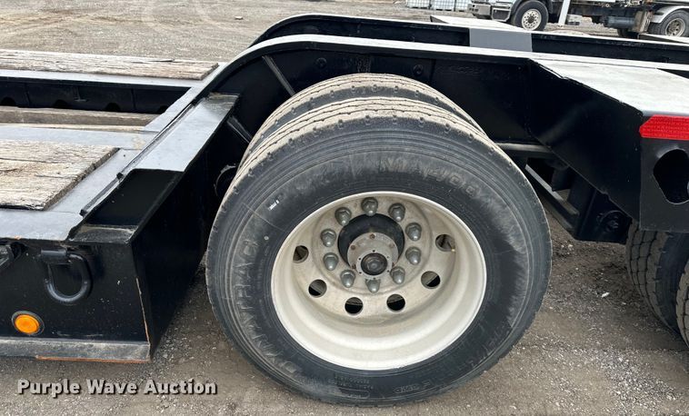 image for item OF9334 2008 Cheater XL120 HDC lowboy equipment trailer