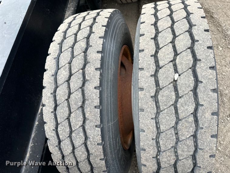 image for item OF9334 2008 Cheater XL120 HDC lowboy equipment trailer