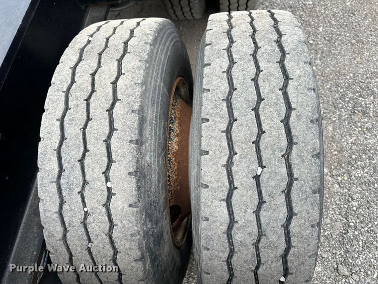 image for item OF9334 2008 Cheater XL120 HDC lowboy equipment trailer