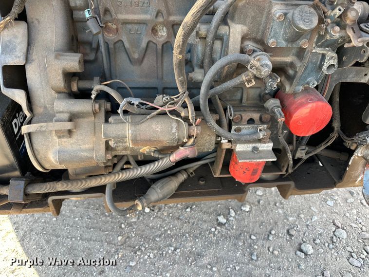 image for item OI9483 2007 Bobcat S150 skid steer loader