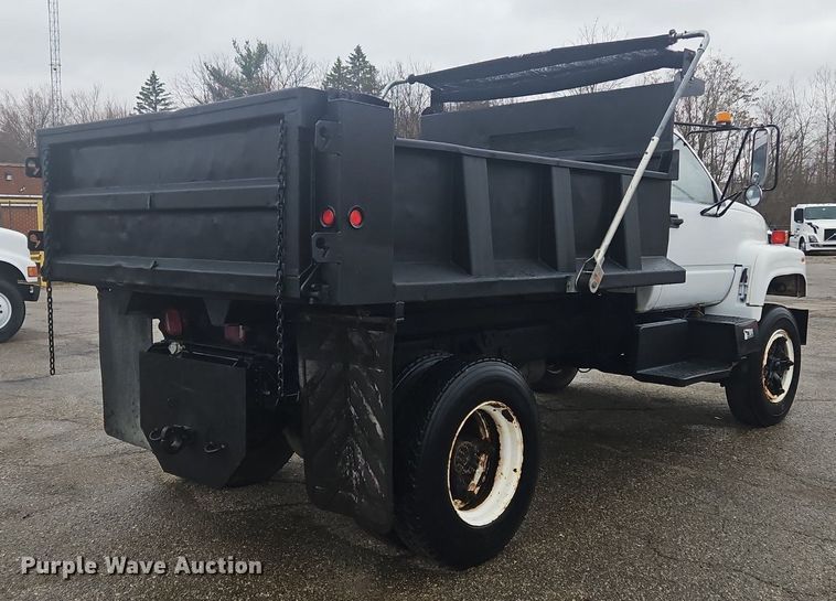 image for item OK9838 1991 Chevrolet  6500 dump truck