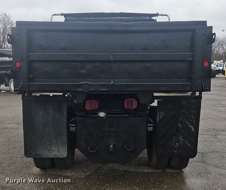 image for item OK9838 1991 Chevrolet  6500 dump truck