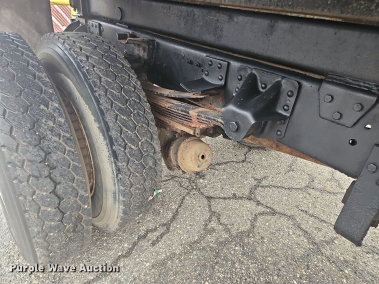 image for item OK9838 1991 Chevrolet  6500 dump truck