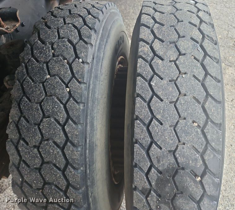 image for item OK9838 1991 Chevrolet  6500 dump truck