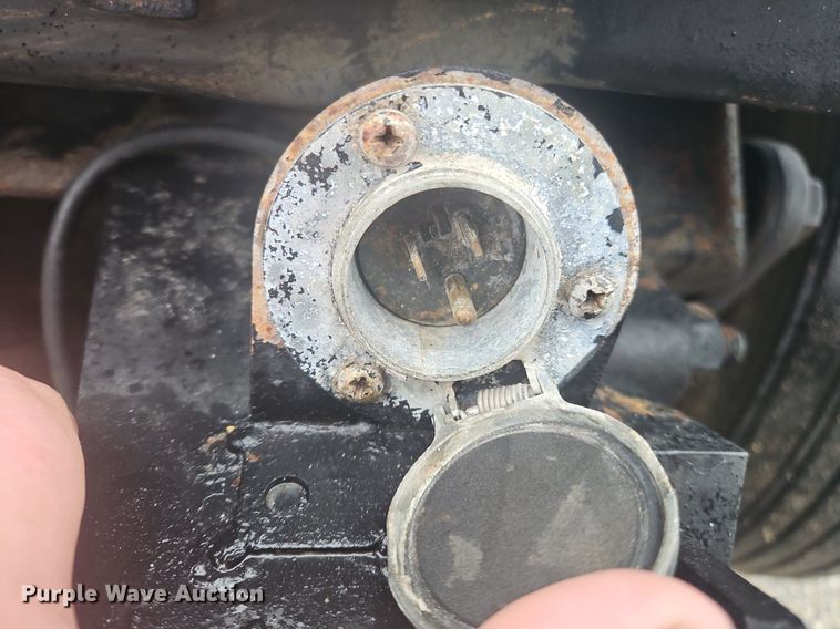 image for item OK9839 1998 Chevrolet  C7500 dump truck