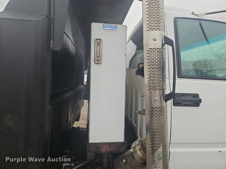 image for item OK9839 1998 Chevrolet  C7500 dump truck