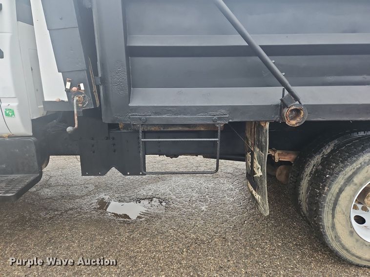 image for item OK9839 1998 Chevrolet  C7500 dump truck