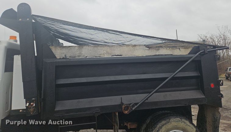 image for item OK9839 1998 Chevrolet  C7500 dump truck