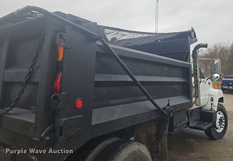 image for item OK9839 1998 Chevrolet  C7500 dump truck