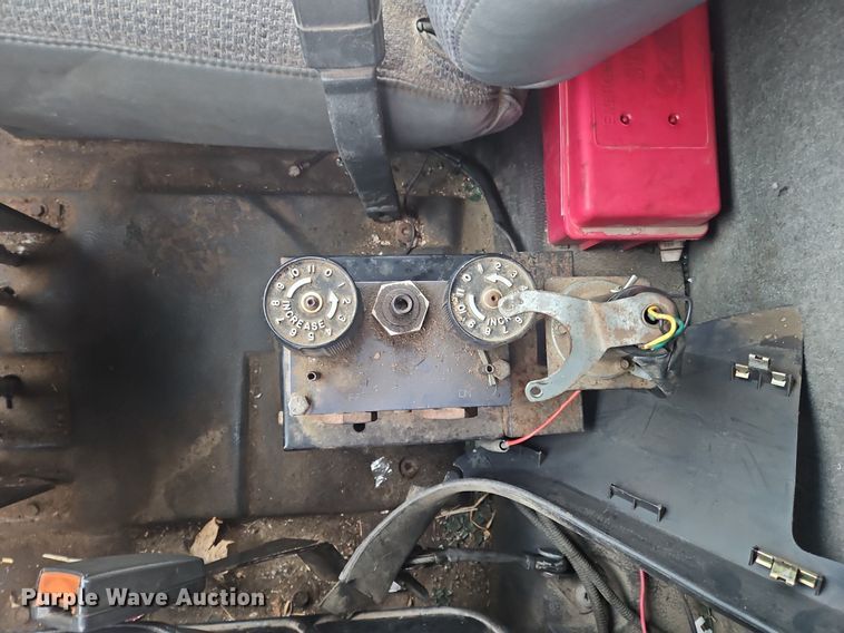 image for item OK9839 1998 Chevrolet  C7500 dump truck