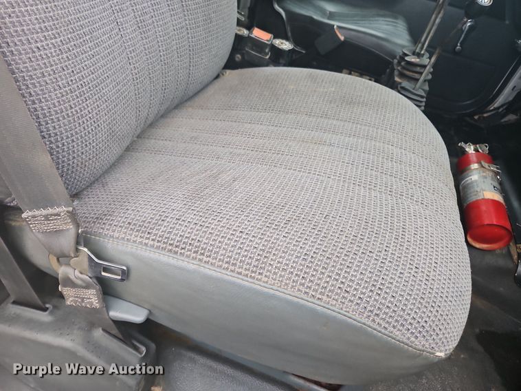 image for item OK9839 1998 Chevrolet  C7500 dump truck