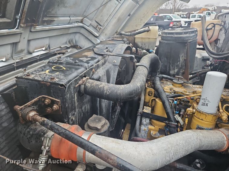 image for item OK9839 1998 Chevrolet  C7500 dump truck