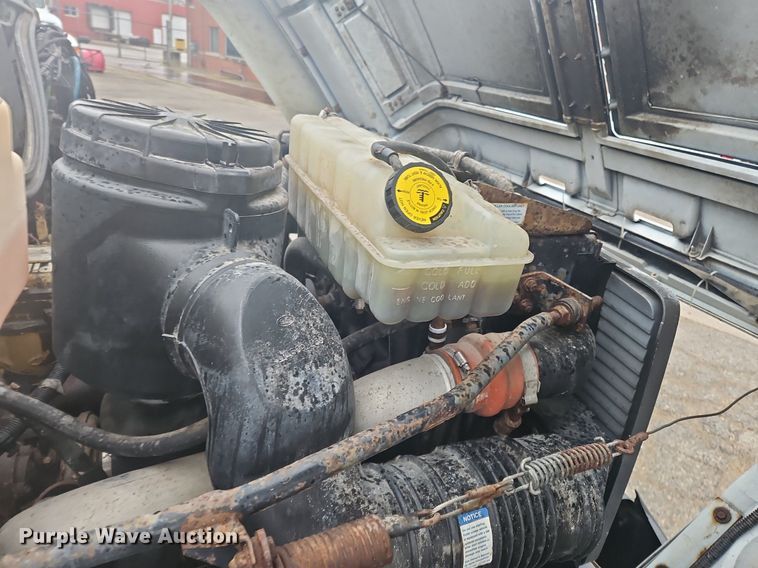 image for item OK9839 1998 Chevrolet  C7500 dump truck